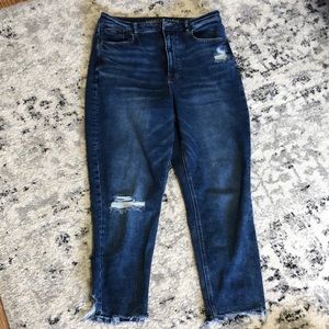American Eagle Highest Rise Mom Jeans Size:14